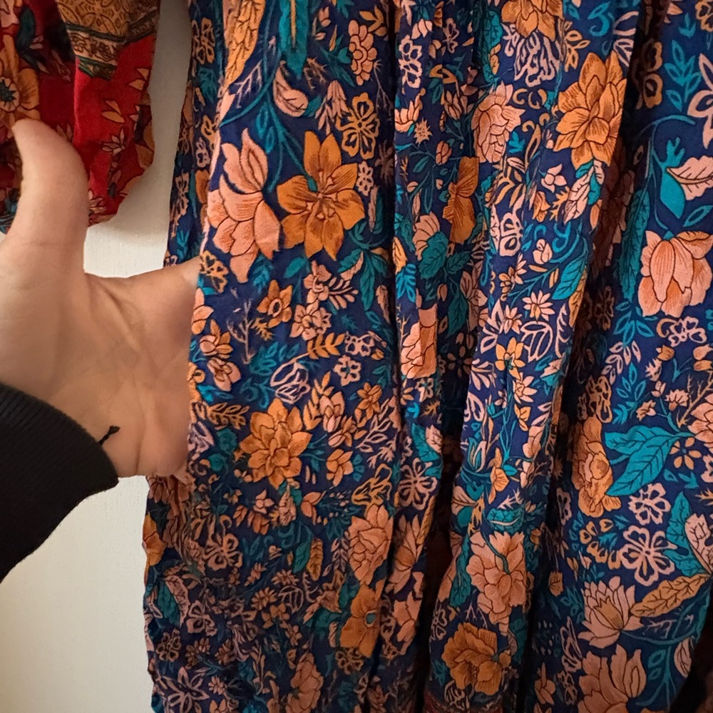 Boho style loose fitting dress - Picture 2 of 6
